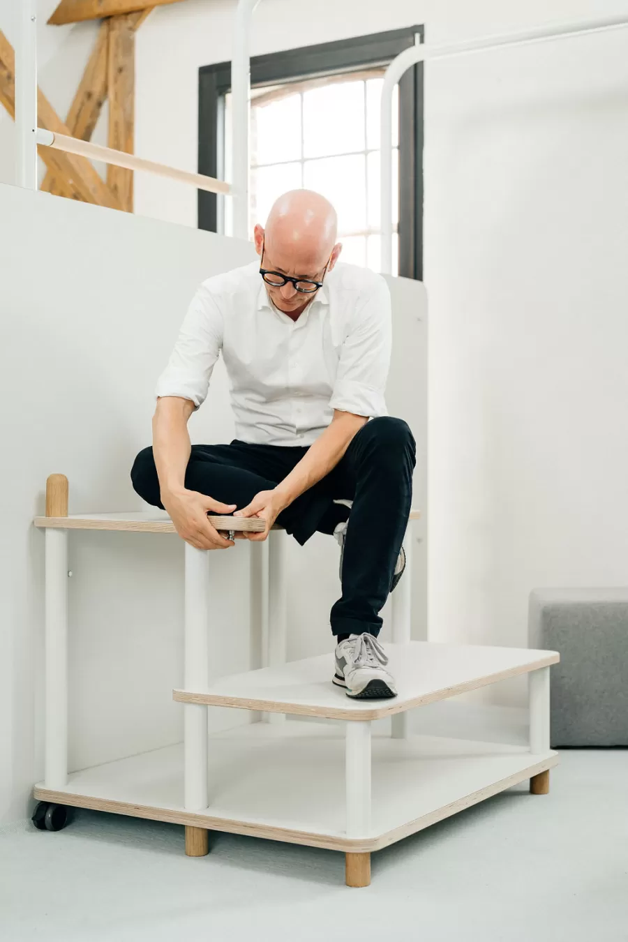 FLÖTOTTO - Just putting tables and chairs in a room isn’t enough any more. 